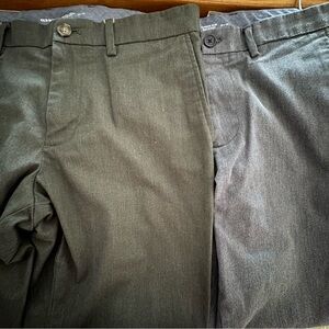 Lot 2 Old Navy Men Ultimate Slim Built-In Flex Pants Sz 33x30 Dk Gray Green Gray